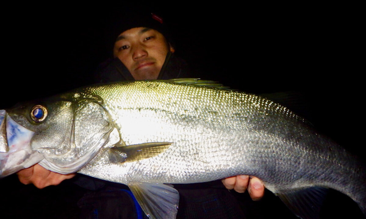 PE0.4号での攻防！Beams inte7.9ULで磯ヒラ！ - Fishman（フィッシュマン）