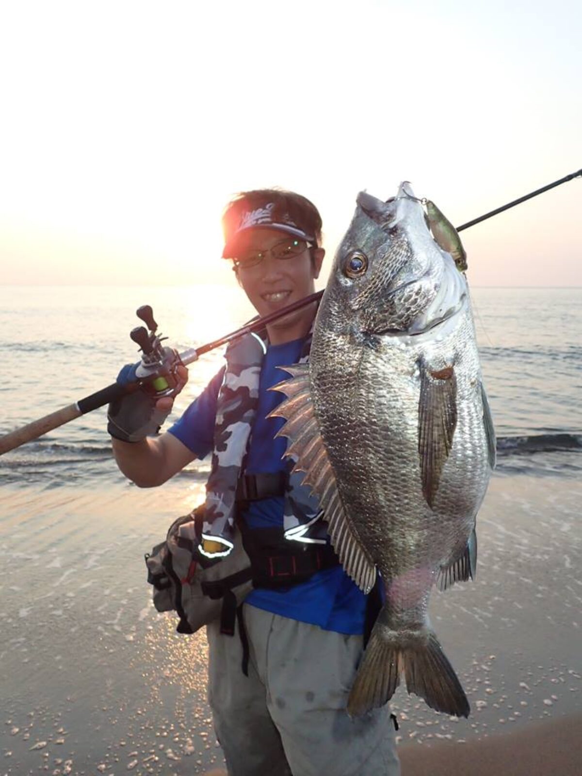 20479975_842671615898487_35671