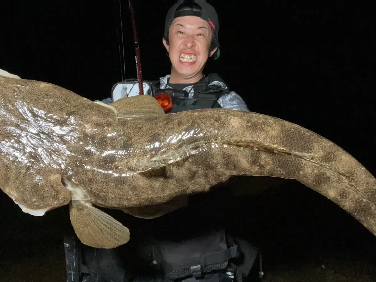 F825F66F-9A65-43EA-B433-