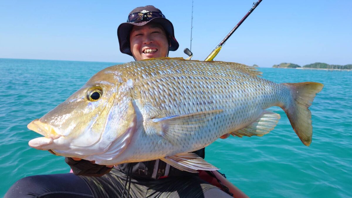 沖縄のAUX照屋 自己記録更新のタマン(ハマフエフキ)をキャッチ